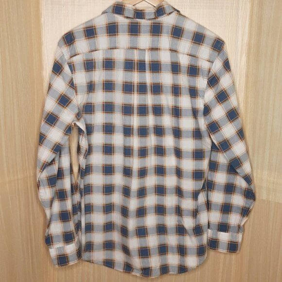 Gap Factory Classic Fit Plaid Button Down Shirt. - Picture 2 of 5
